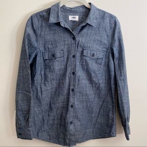 Old Navy Blue Chambray Button Up Shirt